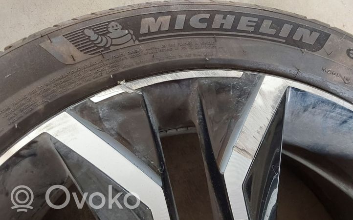 Citroen C4 III e-C4 R18 alloy rim 9833485080