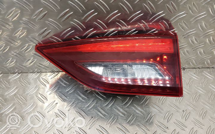 Toyota Avensis T270 Tailgate rear/tail lights 8158005160