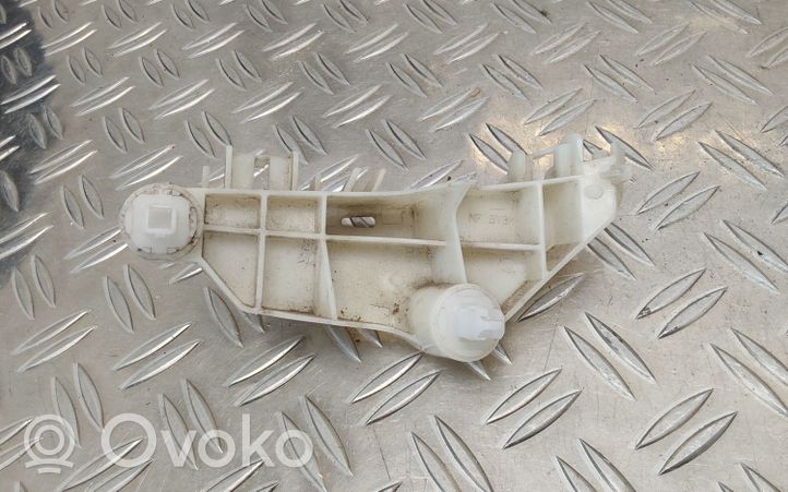 Toyota Verso-S Takapuskurin kannake 5256352020