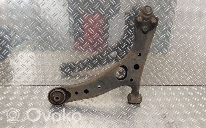 Toyota RAV 4 (XA20) Fourchette, bras de suspension inférieur avant 