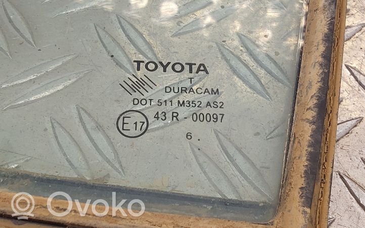 Toyota Yaris Fenêtre latérale avant / vitre triangulaire (4 portes) 43R00097