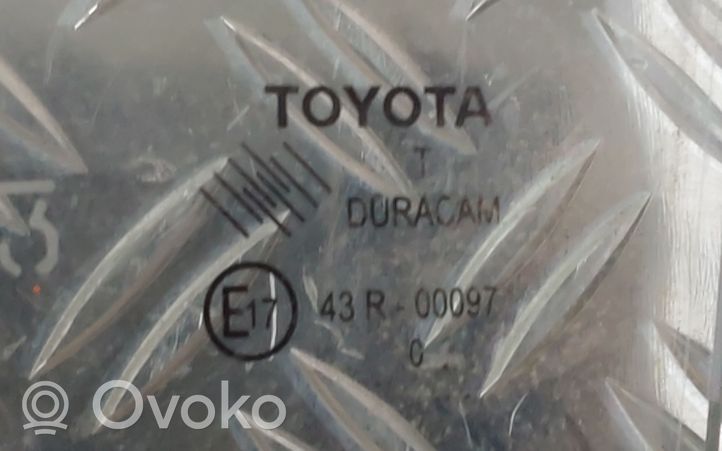 Toyota Verso Vitre de fenêtre porte avant (4 portes) 43R00097