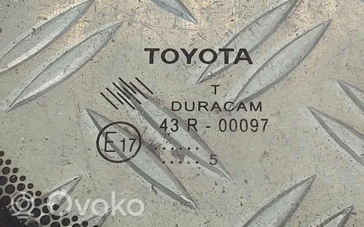 Toyota Verso Finestrino/vetro triangolo anteriore 43R00097