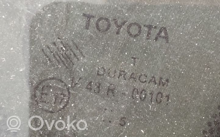 Toyota Verso Fenêtre latérale avant / vitre triangulaire 43R00101