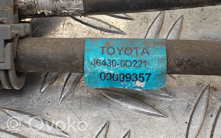 Toyota Yaris Frein à main / câblage de frein 464300D221