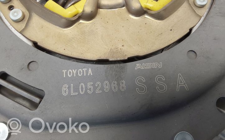 Toyota Yaris Sankabos komplektas 6L052968