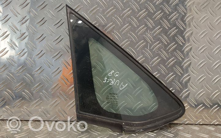 Toyota Auris 150 Trikampis stiklas kėbulo priekyje 43R007951