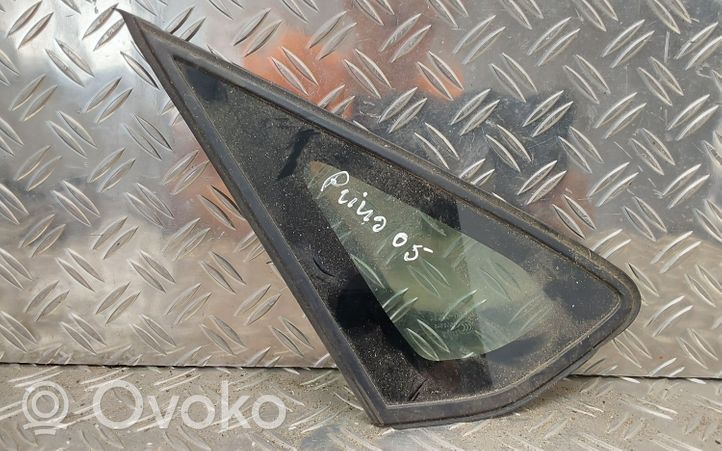 Toyota Prius (NHW20) Trikampis stiklas kėbulo priekyje 43R00034