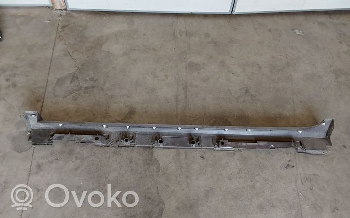 Toyota Prius+ (ZVW40) Порог 7585047020