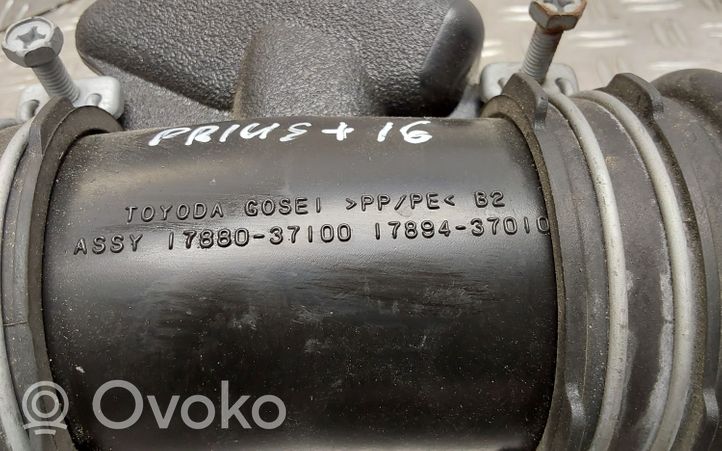 Toyota Prius+ (ZVW40) Oro paėmimo kanalo detalė (-ės) 1788037100