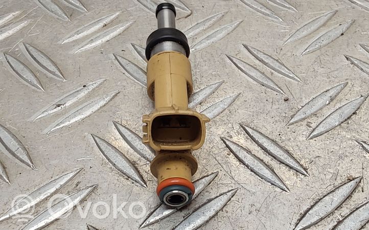 Toyota Prius+ (ZVW40) Injecteur de carburant 232500T030