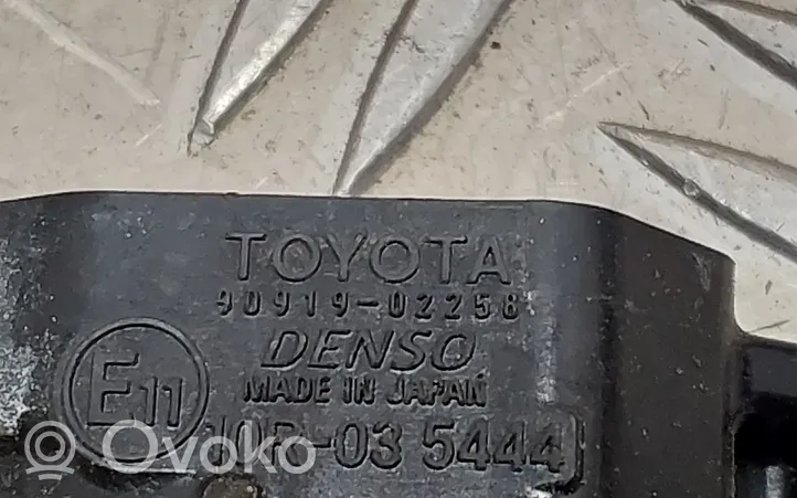 Toyota Avensis T270 Cewka zapłonowa wysokiego napięcia 9091902258