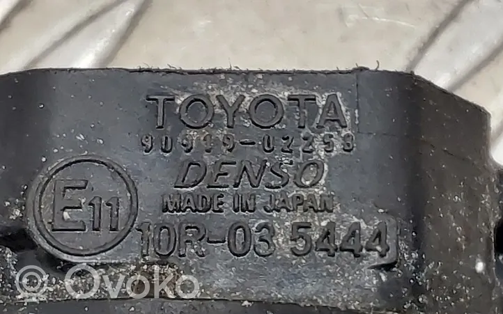 Toyota Avensis T270 Cewka zapłonowa wysokiego napięcia 9091902258