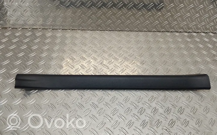 Toyota Yaris Priekinio slenksčio apdaila (vidinė) 679130D210