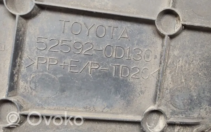 Toyota Yaris Nadkole tylne 525920D130