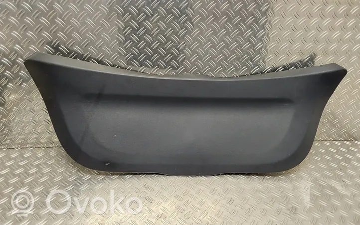 Toyota Yaris Poszycie / Tapicerka tylnej klapy bagażnika 677510D040