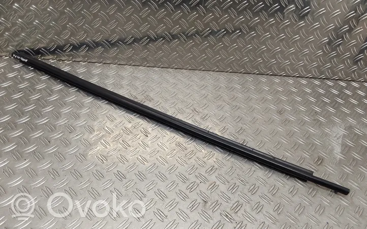 Toyota Auris E180 Front door glass trim molding 