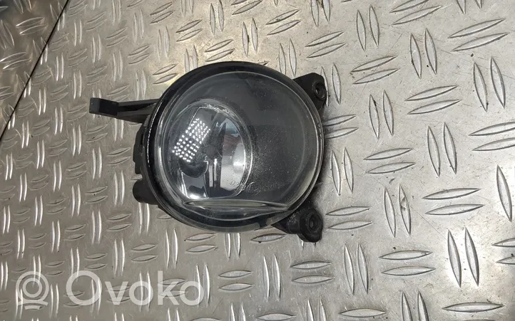 Toyota Corolla E120 E130 Luz de niebla delantera 8121002090