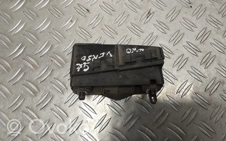 Toyota Verso Support de pare-chocs arrière 525630F020