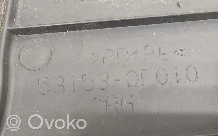 Toyota Corolla Verso AR10 Panel wykończeniowy błotnika 531530F010