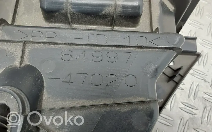 Toyota Prius (XW30) Boîte de rangement 6499747020
