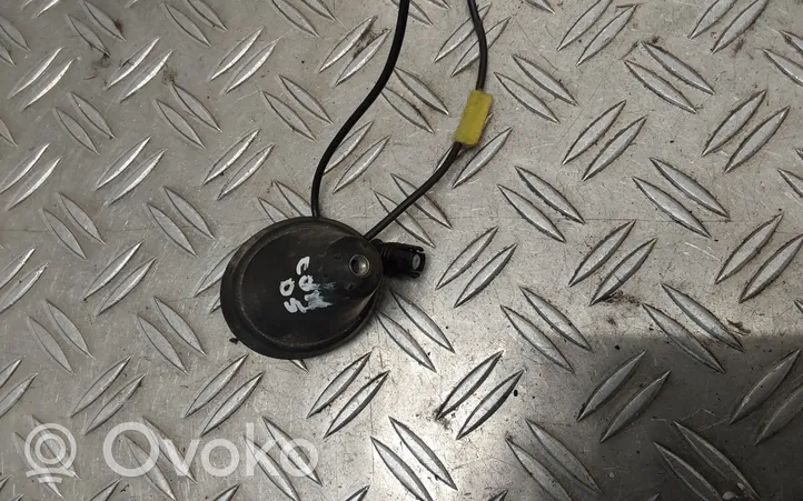 Toyota Corolla E120 E130 Amplificatore antenna 