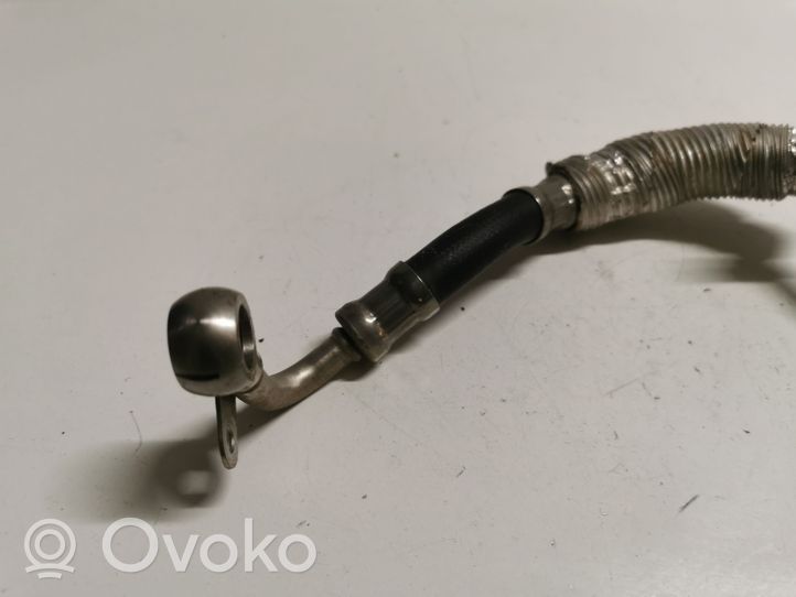 Volkswagen Eos Tubo flessibile mandata olio del turbocompressore turbo 