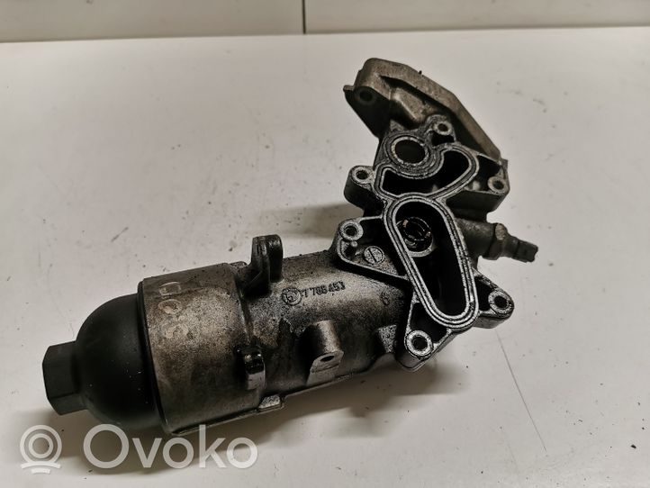 BMW 7 E65 E66 Supporto di montaggio del filtro dell’olio 7788453