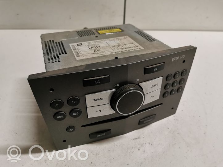 Opel Antara Panel / Radioodtwarzacz CD/DVD/GPS 13251056