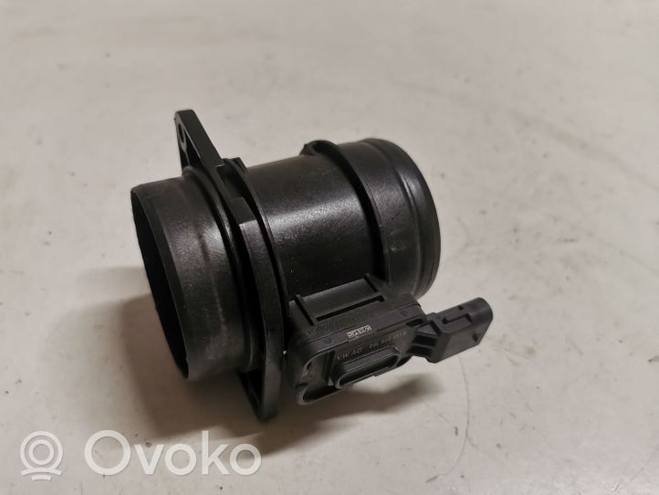 Audi A4 S4 B9 Przepływomierz masowy powietrza MAF 04L906461B