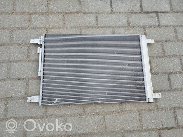 Volkswagen Golf VII Radiateur condenseur de climatisation 5WA816411B