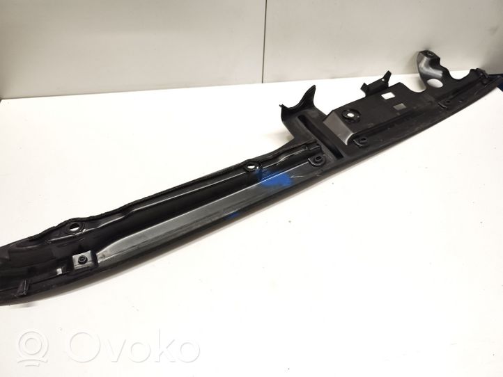 BMW 5 G30 G31 Rivestimento dell’estremità del parafango 7349605