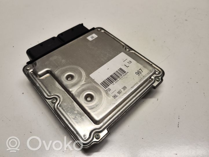 Audi A4 S4 B9 Sterownik / Moduł ECU 06L907309