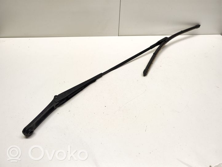 Audi A4 S4 B9 Windshield/front glass wiper blade 8W1955408