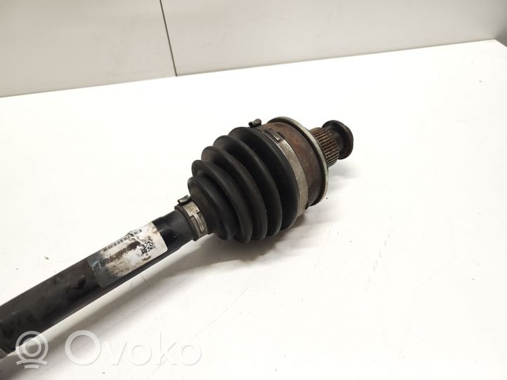 Audi A4 S4 B9 Semiasse anteriore 8W0407271E