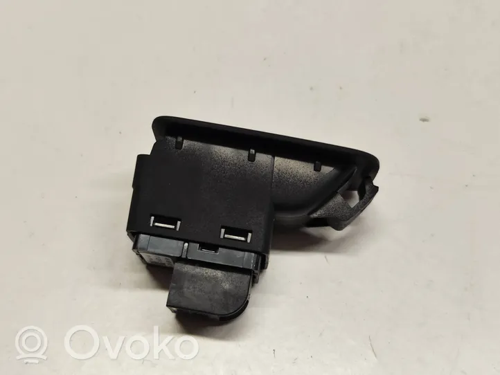 Audi A4 S4 B9 Tailgate opening switch 4m0959831a