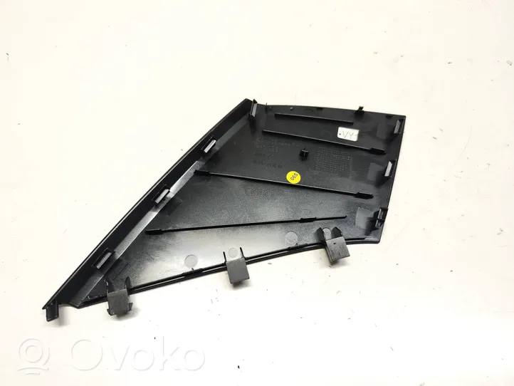 Audi Q3 8U Muu takaoven verhoiluelementti 83A035424