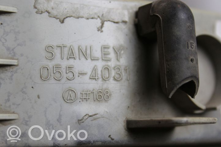 Honda Prelude Odblask przedni STANLEY0554031