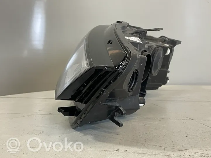 Audi A6 C7 Phare frontale 4G0941032