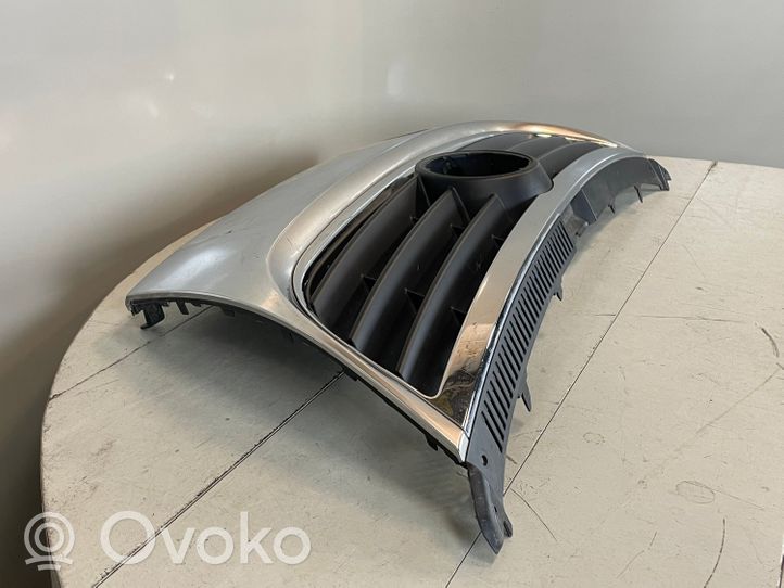 Volkswagen Touran I Grille calandre supérieure de pare-chocs avant 1T0853651D