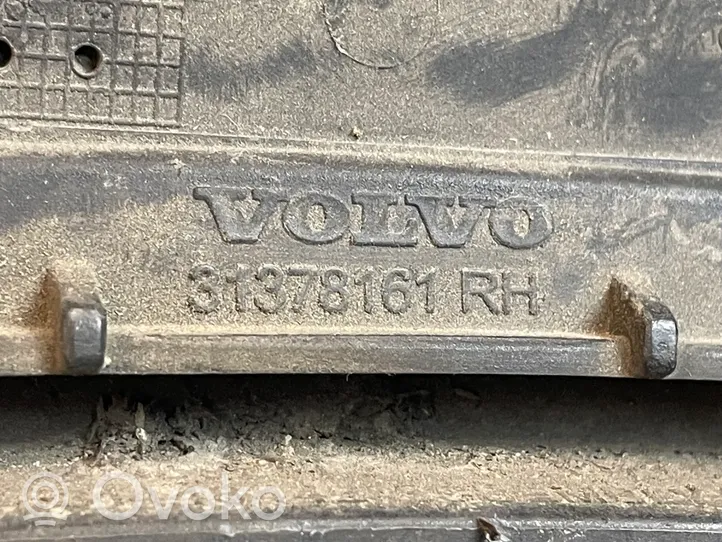 Volvo XC90 Listwa tylnego błotnika 31378161