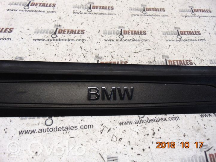 BMW 2 F46 Garniture marche-pieds avant 7263315