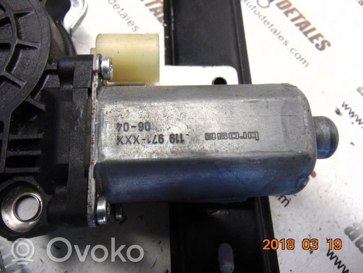 Volvo XC90 Elektryczny podnośnik szyby drzwi tylnych 119971XXX