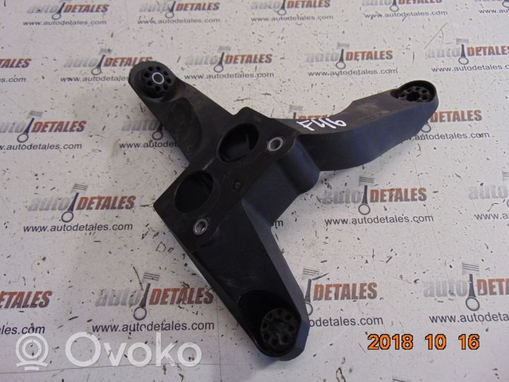 BMW 2 F46 Supporto pompa ABS 6851604