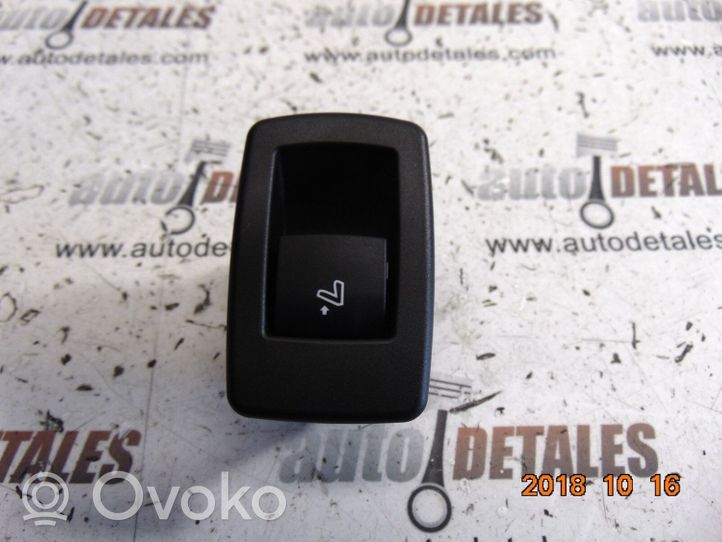 BMW 2 F46 Przyciski sterowania fotela 9290728