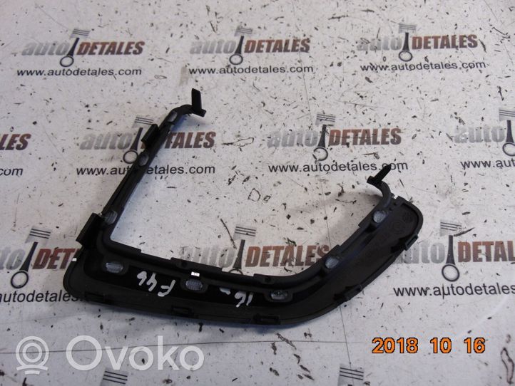 BMW 2 F46 Contour de levier de vitesses 9274296