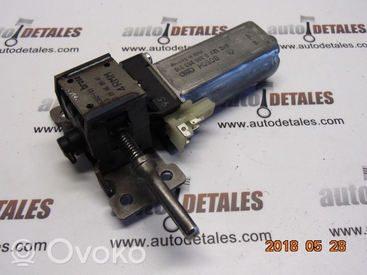 Volvo XC90 Moteur de réglage de siège 0390203219