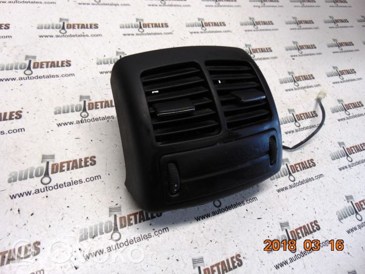 Mercedes-Benz E W211 Griglia di ventilazione posteriore A2118300954