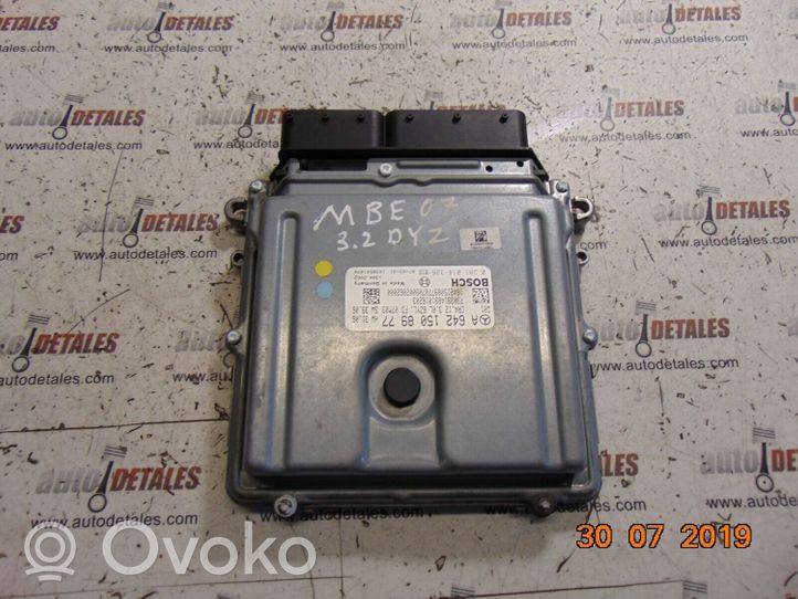 Mercedes-Benz E W211 Sterownik / Moduł ECU A6421508977