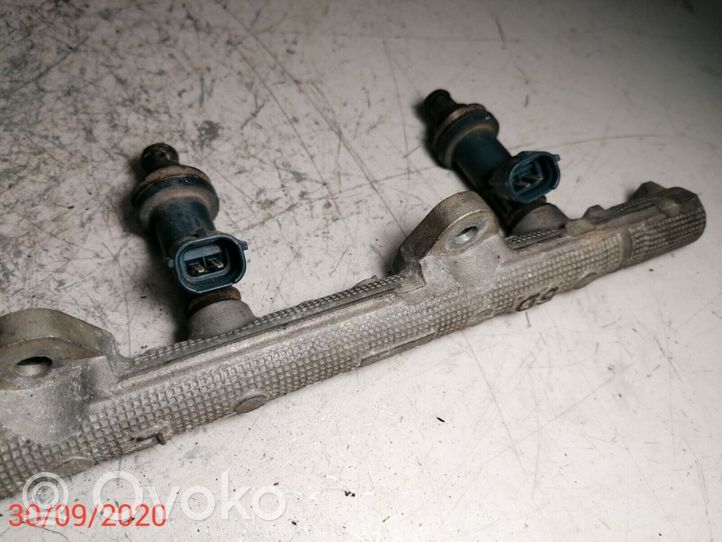 Lexus RX 300 Listwa wtryskowa 2325020020